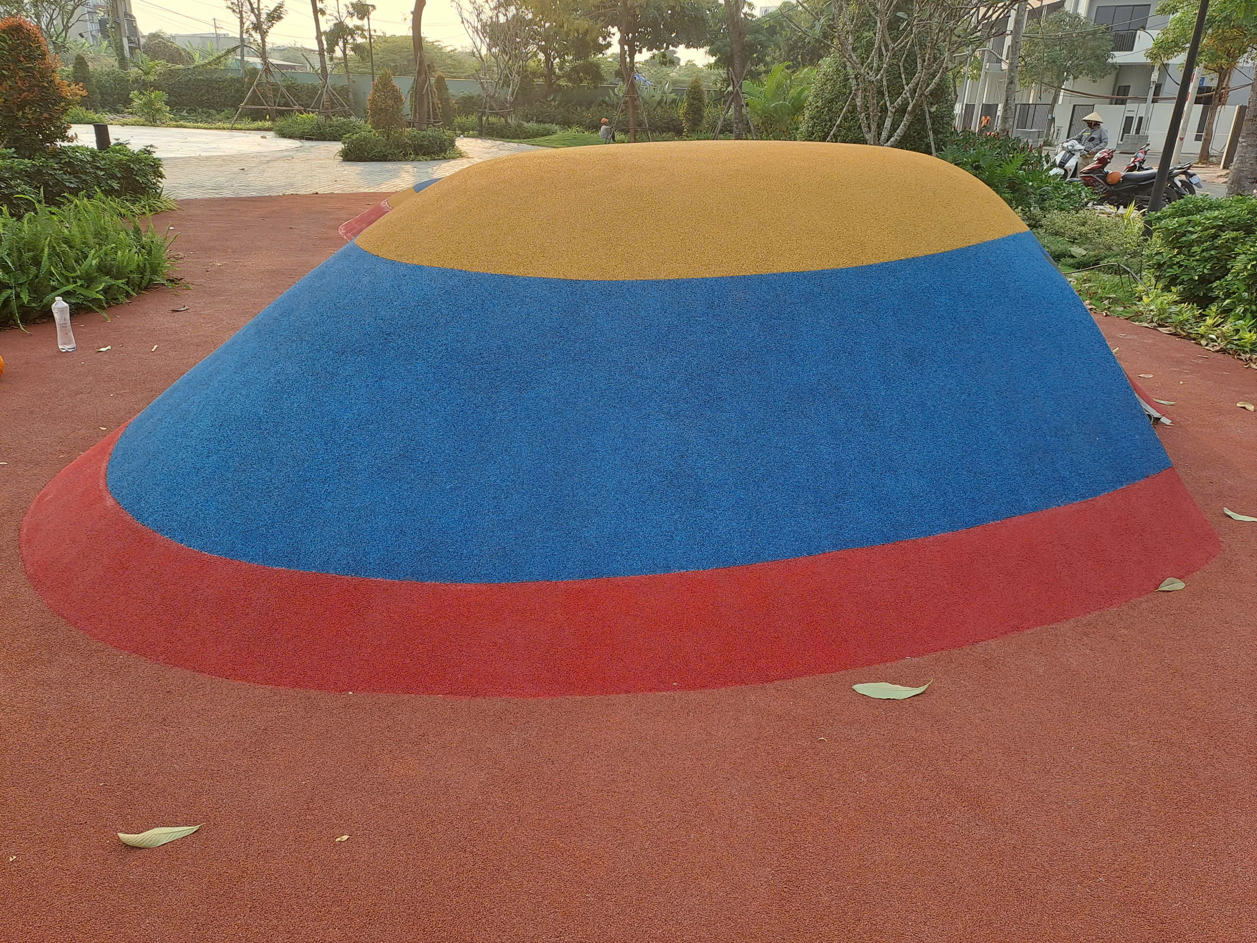 มุมมองโครงการพื้น EPDM